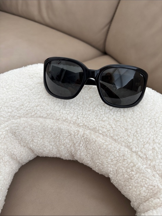 Marc Jacobs Accessories - Marc Jacobs Oversized Glossy Black Sunglasses